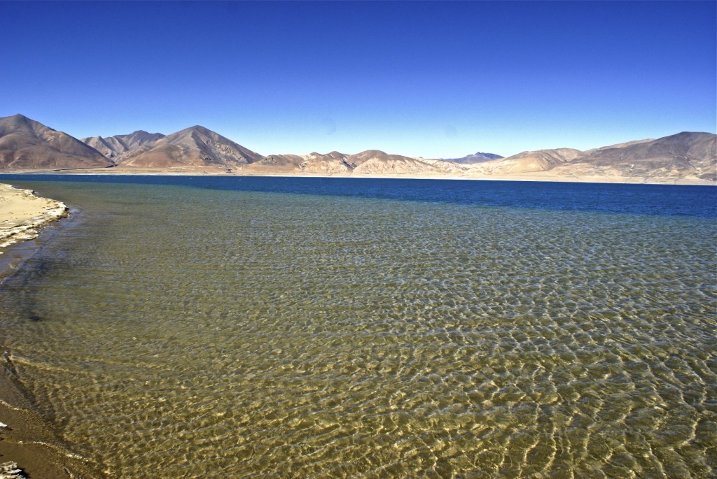 Peiku Lake