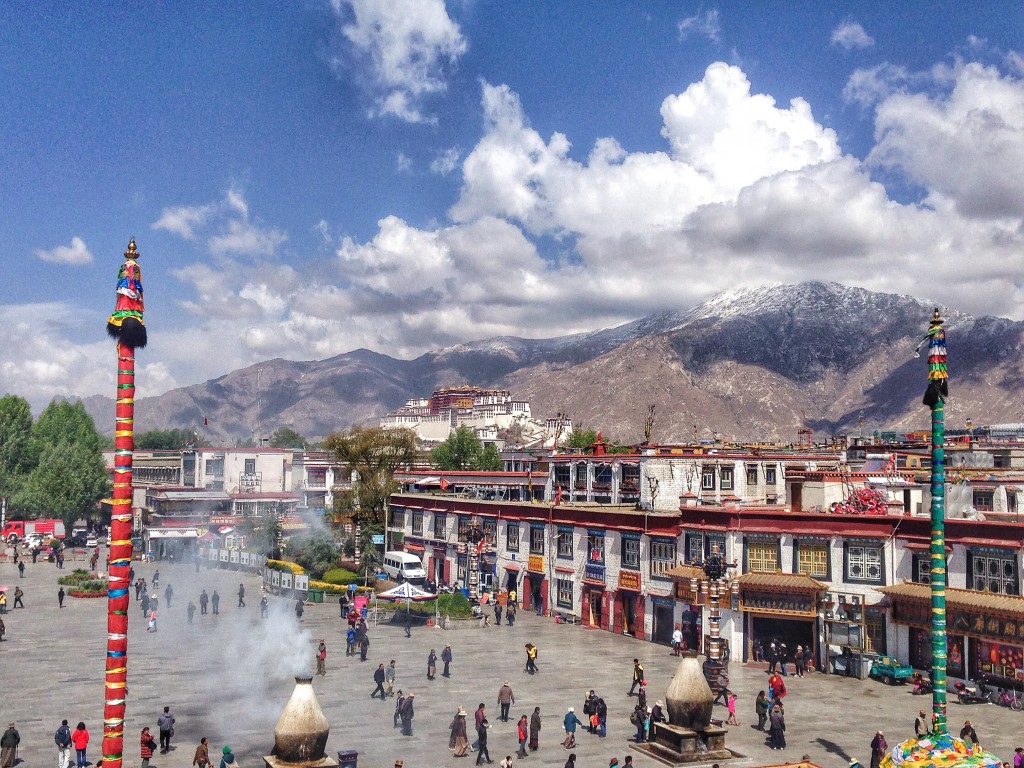 Tibet budget tour