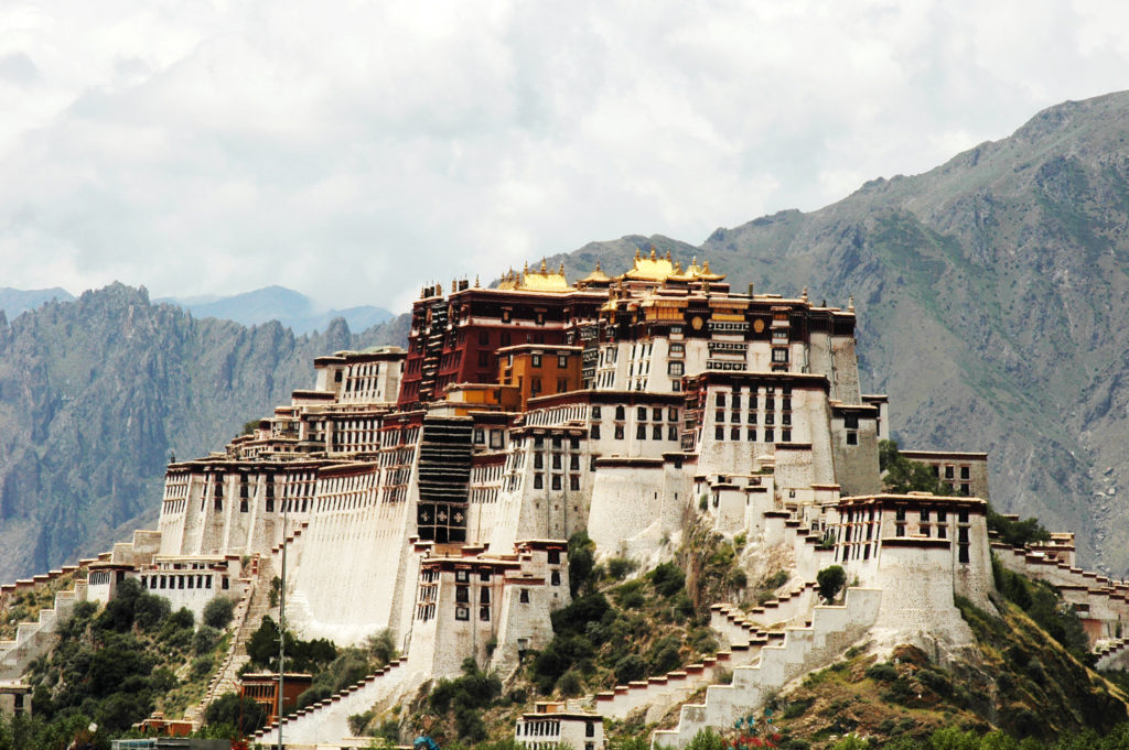 Top travel routes in Tibet