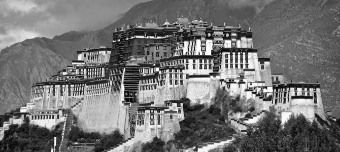 Rude travelers in Tibet